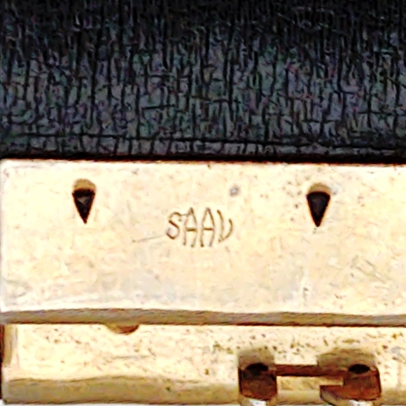 WEEKEND FLASH SALE!! 💯 Rare Dior Vintage 70s Oversized Monogram Clutch - Picture 14 of 17